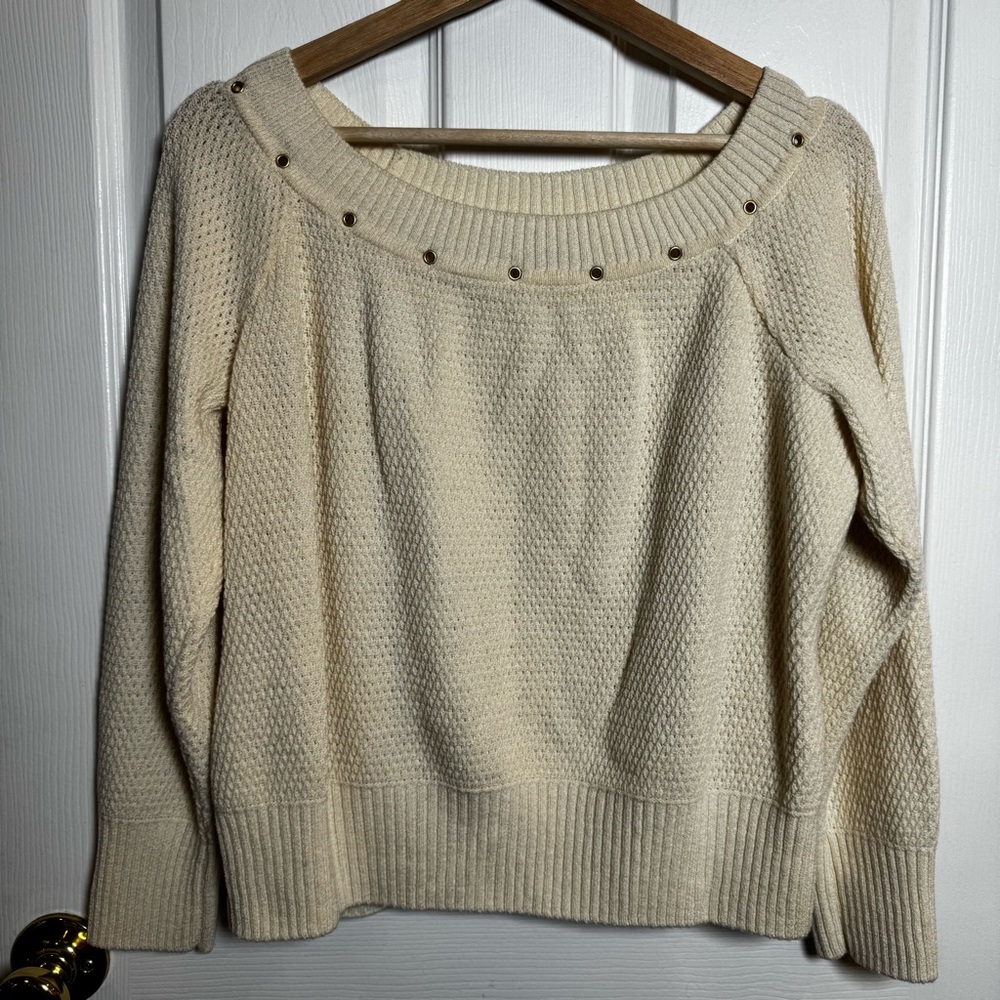 St. John Sport Cream Textured Knit Sweater Gold Grommets Size Small Cosstal